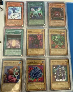 Yugioh Card Lot 180+ Vintage/Classic Cards. Near Mint. Read Description - Image 1