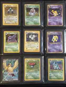 Pokemon Binder Collection lots Holo & Non Holo & More (117 Card Total) - Image 2