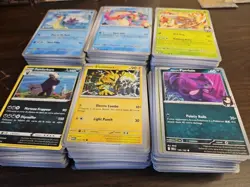 900 Pokemon Card Common/Uncommon Bulk Lot - (NEVER PLAY WITH) CONDITION 10/10 - Image 1