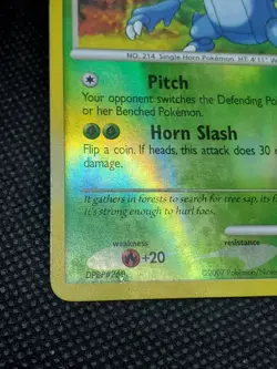 Heracross 28/130 Reverse Holo, Diamond & Pearl Base Set, Pokemon Card, MP - Image 5