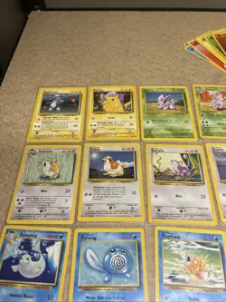 VTG Pokemon TCG 1999 Base Set LOT of 39 Cards (NO DUPLICATES) NM/LP + Energies - Image 3
