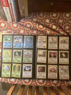 Pokemon - Vintage & Semi Complete Base Set Mixed With Other 2000 Sets WOTC - Image 2
