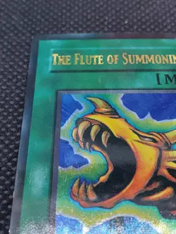 The Flute Of Summoning Dragon SDK-042 Holo Super Rare 1st Edition, Yugioh, LP - Image 4
