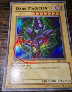 Yu-Gi-Oh Dark Magician LOB-E003 Legend of Blue Eyes 1st Edition Ultra Rare - Image 3