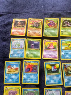 30 Vintage Fossil Pokemon Card Collection (30 Cards ) Wotc - Image 2
