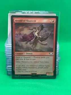 Herald of Slaanesh - Warhammer 40k - Surge Foil - MTG - Damaged - Image 1
