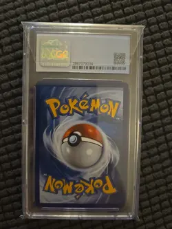 Pokemon Umbreon Gold Star Holo 17/17 Celebrations 25th Anniversary CGC 9.5 - Image 2