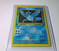Vintage Articuno Pokemon Card - Fossil Set - Holographic - Near Mint - Legendary - Image 3