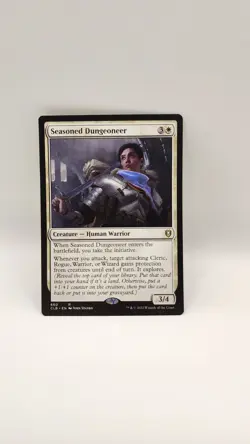 Seasoned Dungeoneer Commander Legends: Battle for Baldur's Gate 660 Regular - Image 1