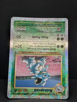 Nidoqueen 32/110 Legendary Collection Holo Ultra Rare Pokemon TCG Nintendo MP+ - Image 4