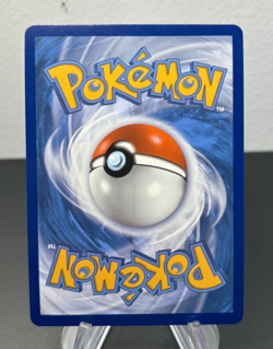 2020 Pokemon Pikachu V Full Art Vivid Voltage 170/185 Card NM - Image 3