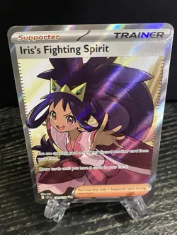 Pokemon TCG Iris's Fighting Spirit 180/159 Sv09: Journey Together Holo - Image 3