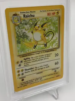 1999 POKEMON GAME Trading Card RAICHU -HOLO #14/102 graded slab PSA MINT 9 - Image 3