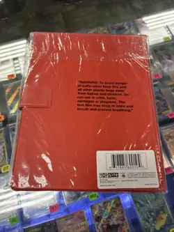 Vintage 1999 Pokemon Pikachu Red Binder TCG Album Snap 30 Page Card Holder - Image 2