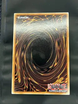 YuGiOh! Apprentice Illusion Magician RA04-EN023 Collector's Rare - Near Mint - Image 2