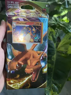 Pokemon Vivid Voltage Charizard Theme Deck Promo Holo in Hand 2020 RARE 820650807572 - Image 1