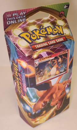 Pokemon TCG Sword & Shield Vivid Voltage Charizard Theme Deck, Brand New, Sealed - Image 2