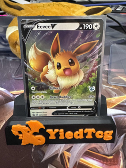 Eevee V SWSH065 - 2020 Pokemon Black Star Promo Full Art Holor - Near Mint NM - Image 1