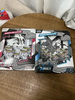 Pokemon TCG Scarlet & Violet Black Bolt & White Flare Binder Collections - Image 1