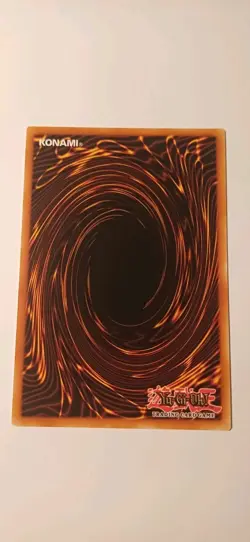 Blackwing- Gale the Whirlwind CRMS-EN008 - Rare - 1st Edition Near Mint! YuGiOh - Image 4