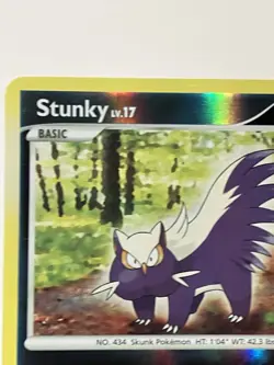 Stunky 102/130 Diamond & Pearl Pokemon Card Reverse Holo - Image 5