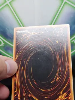 Yugioh Black Luster Soldier Envoy of the Beginning GLD4-EN013 Gold Rare LP - Image 3