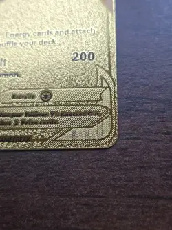 2020 PIKACHU V CHARGE THUNDERBOLT GOLD CARD 43/185 - Image 3