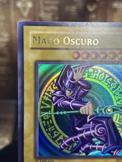 Yugioh! Mago Oscucuro Dark Magician Ultra Rare BIY-S006 Spanish - Image 2