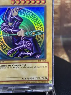 Yugioh! Mago Oscucuro Dark Magician Ultra Rare BIY-S006 Spanish - Image 4