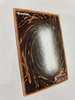 Blue-Eyes White Dragon RA04-EN108 (7th Art) Quarter Century Secret Rare Yugioh - Image 4