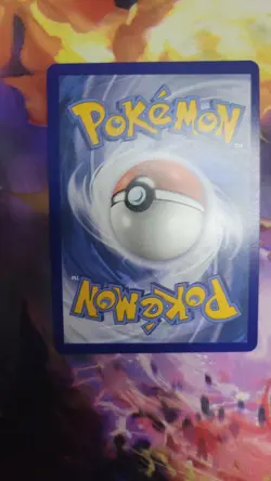 Galarian Moltres V Alternate Full Art Card 177/198 Chilling Reign Pokemon TCG - Image 2