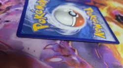 Galarian Moltres V Alternate Full Art Card 177/198 Chilling Reign Pokemon TCG - Image 4