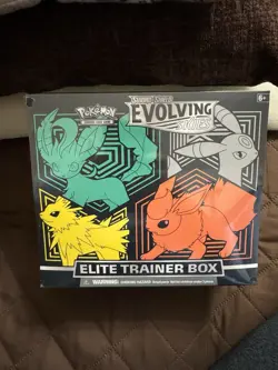 Pokemon TCG SWSH:Evolving Skies Elite Trainer Box Factory Sealed, Dent,Tear.Read - Image 1