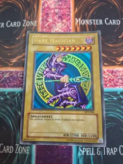 Yugioh Dark Magician SDY-006 Ultra Rare Unlimited Moderately Played c3/ - Image 1