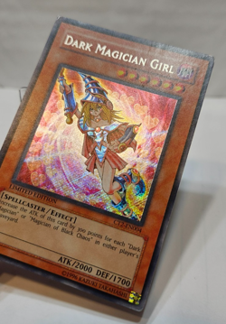 Dark Magician Girl CT2-EN004 Secret Rare Limited Edition Promo Yugioh 7743 - Image 3