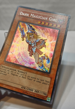 Dark Magician Girl CT2-EN004 Secret Rare Limited Edition Promo Yugioh 7746 - Image 3