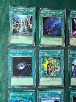 Yugioh Lot of 24 MAGIC Cards. NO DOUBLES! 24 Unique Vintage Cards! - Image 2
