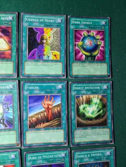 Yugioh Lot of 24 MAGIC Cards. NO DOUBLES! 24 Unique Vintage Cards! - Image 4