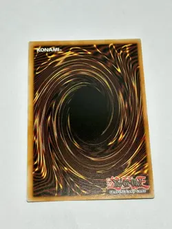 Yu-Gi-Oh! TCG -Dark Magician the Magician of Black Magic INFO-EN006 - Ultra Rare - Image 2