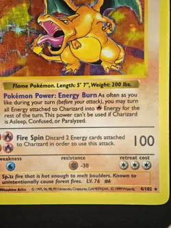 Shadowless Charizard - 4/102 - Pokemon Base Set Holographic - Raw - Image 3