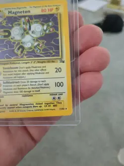 Pokemon Magneton Holo Fossil 11/62 - Image 5
