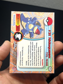 Pokemon Topps Chrome Series 1 Nidoqueen #31 - Image 3