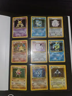 Pokemon Complete Master Base Set 102/102 Vintage Original WoTC Charizard 1999 - Image 1