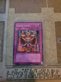YUGIOH JAR OF GREED LON-047 SUPER UNLIMITED ED VLP 1996 - Image 1