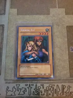 YUGIOH GEMINI ELF LON-000 SECRET UNLIMITED ED NM BLEED HOLO EFFECT - Image 1