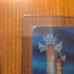 1998 Vintage Pokemon Gyarados Lenticular 3D Nintendo Promo Card PIKA-0027D - Image 4
