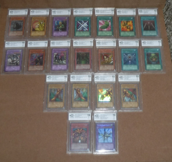 Yugioh Legend of Blue Eyes White Dragon LOB BCCG 10 Mint 44 Card Set - Image 2
