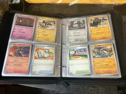 Zipper Binder Collection Lot of 400 Pokemon Cards Mixed - Image 4