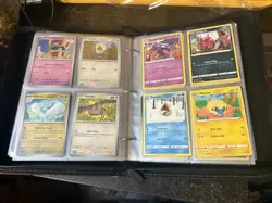 Zipper Binder Collection Lot of 400 Pokemon Cards Mixed - Image 5