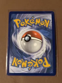 Pikachu V 043/185 NM Vivid Voltage Ultra Rare Holo Near Mint 43/185 Pokemon Card - Image 2